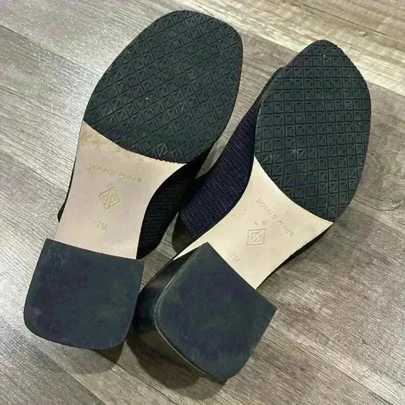 Donald Pliner Women’s Haze Black Mule Block Heel Sandal Size 7 - Picture 11 of 15